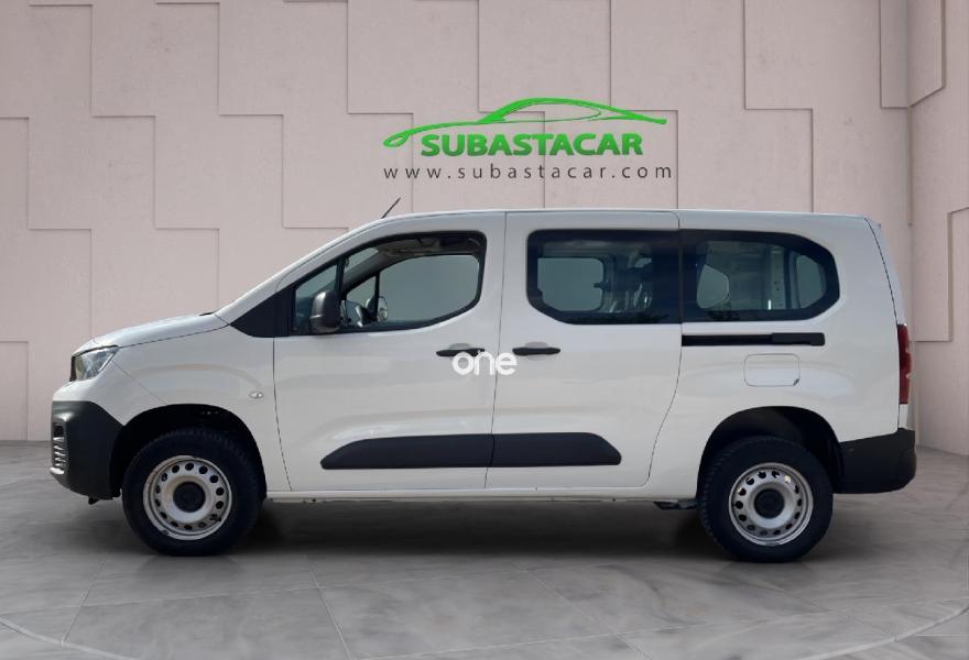 PEUGEOT Partner 2022