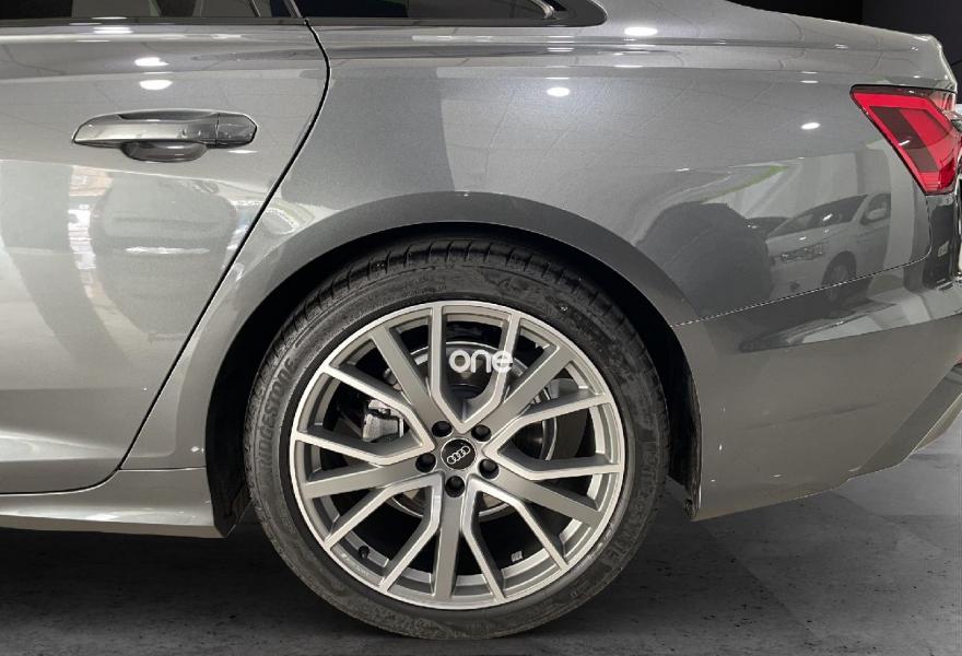 AUDI A6 2022