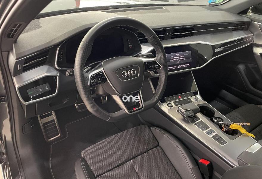 AUDI A6 2022
