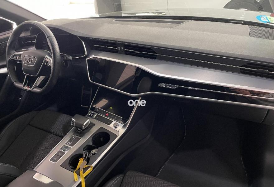 AUDI A6 2022