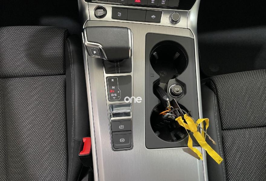 AUDI A6 2022