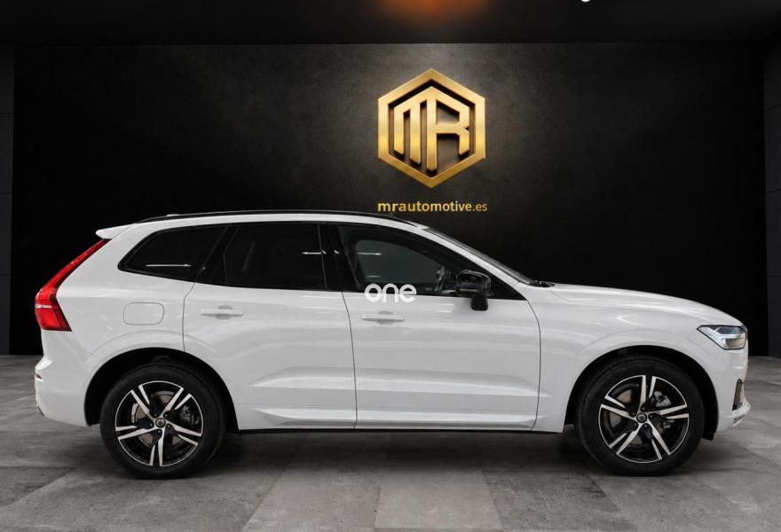 VOLVO XC60 2020