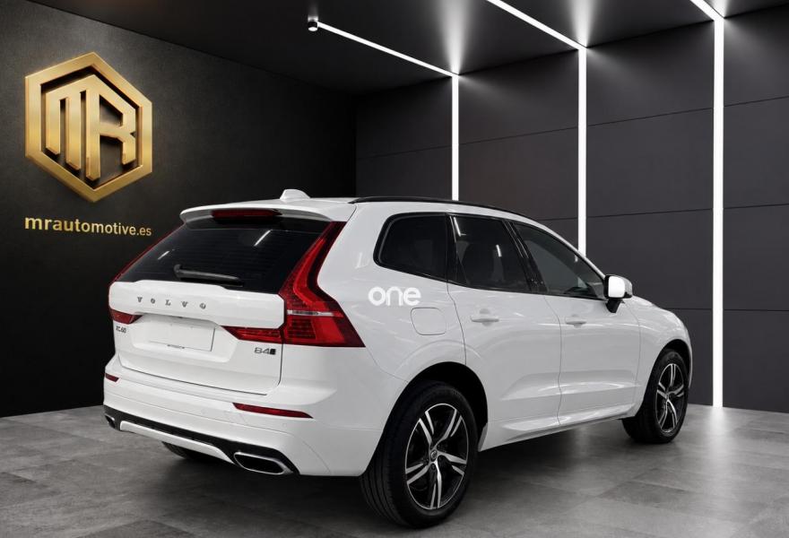 VOLVO XC60 2020