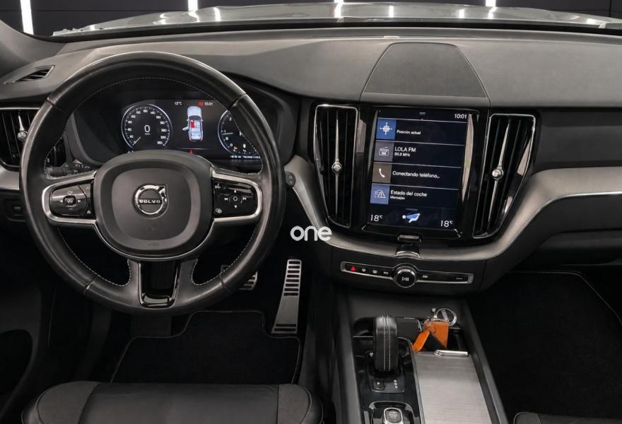 VOLVO XC60 2020