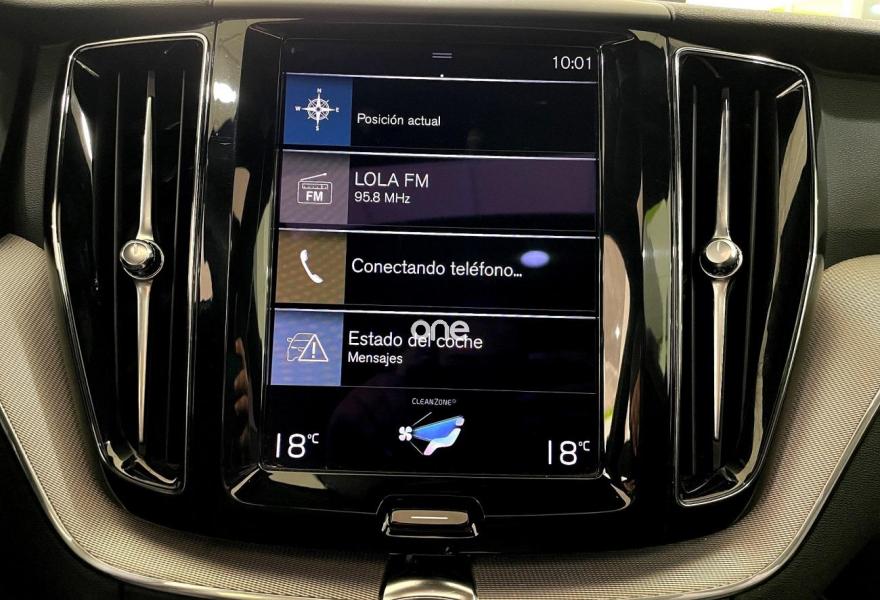 VOLVO XC60 2020
