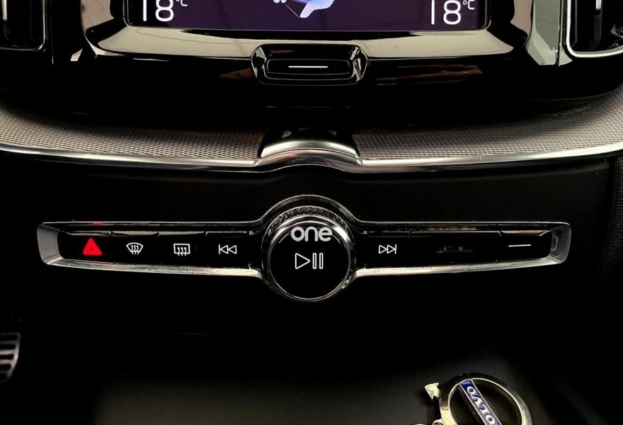 VOLVO XC60 2020