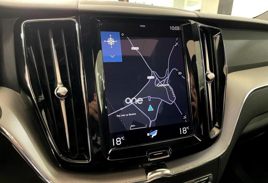 VOLVO XC60 2020