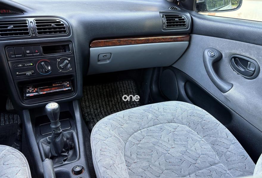 PEUGEOT 406 1997