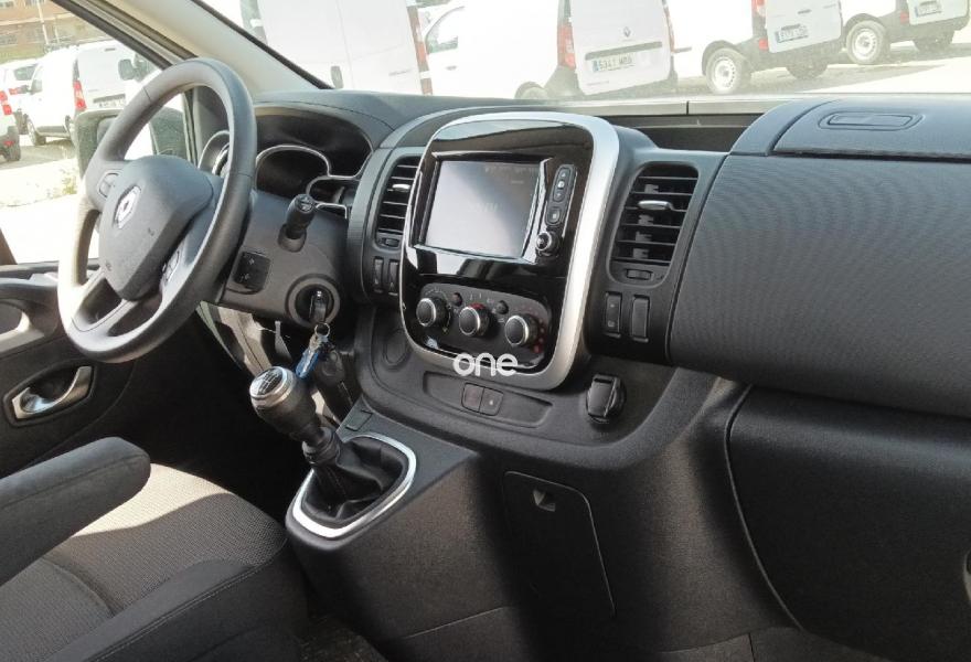 RENAULT Trafic 2021