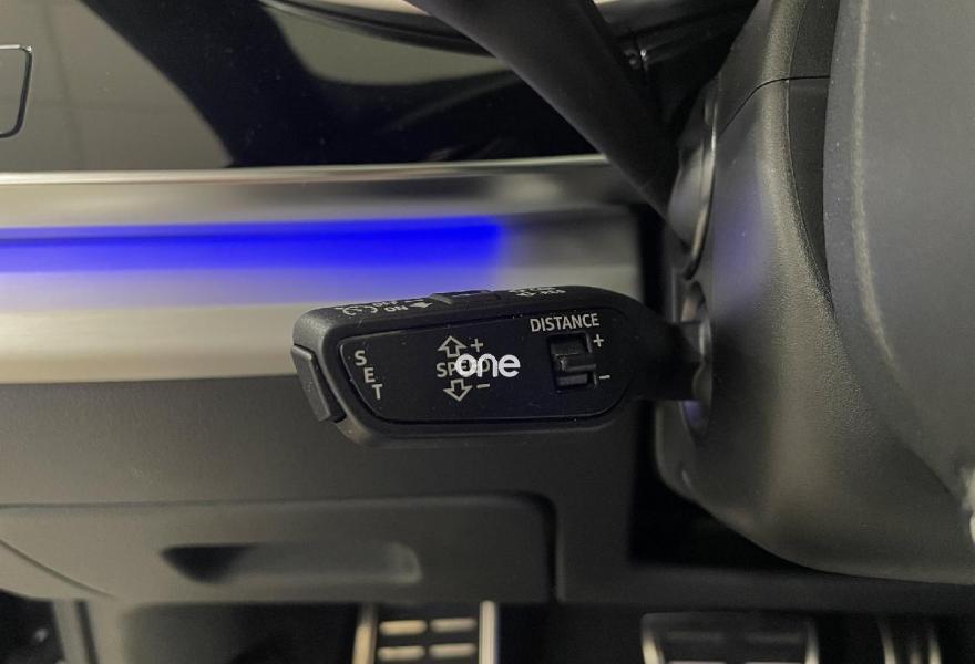 AUDI Q8 2024