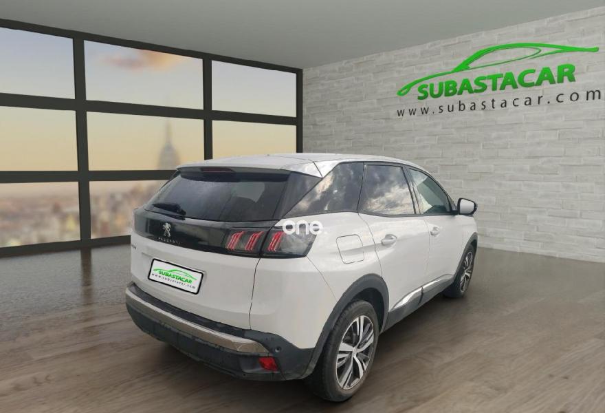 PEUGEOT 3008 2022