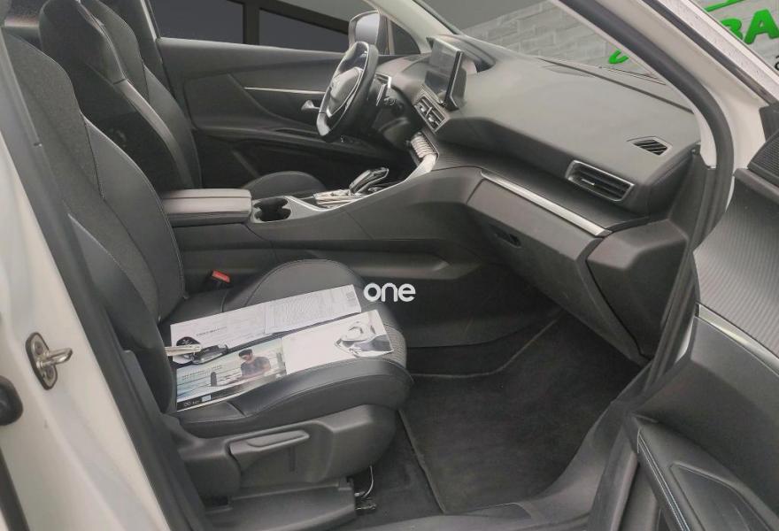 PEUGEOT 3008 2022