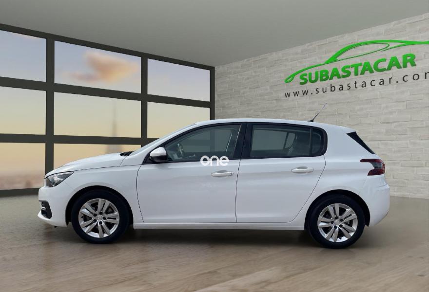 PEUGEOT 308 2021