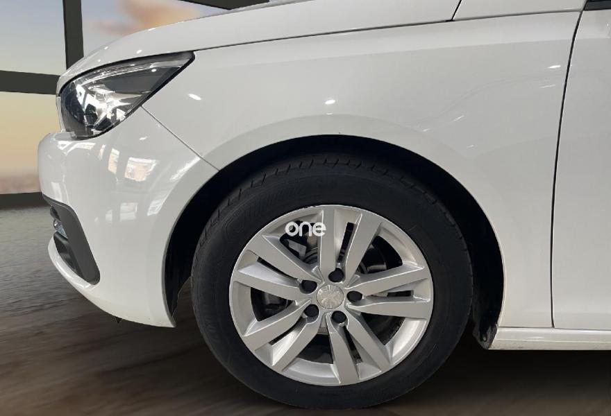 PEUGEOT 308 2021