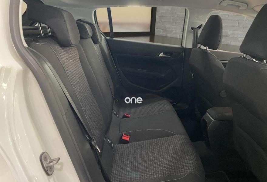 PEUGEOT 308 2021
