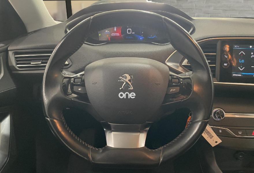 PEUGEOT 308 2021