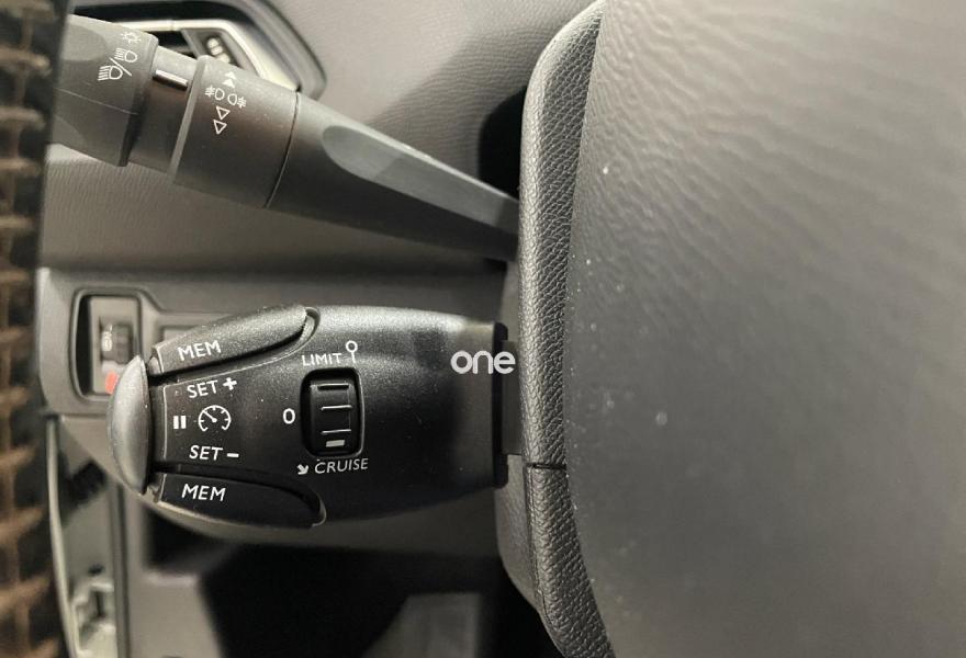 PEUGEOT 308 2021