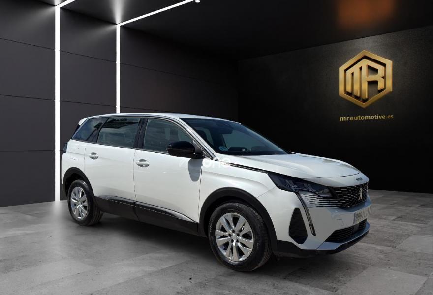 PEUGEOT 5008 2022