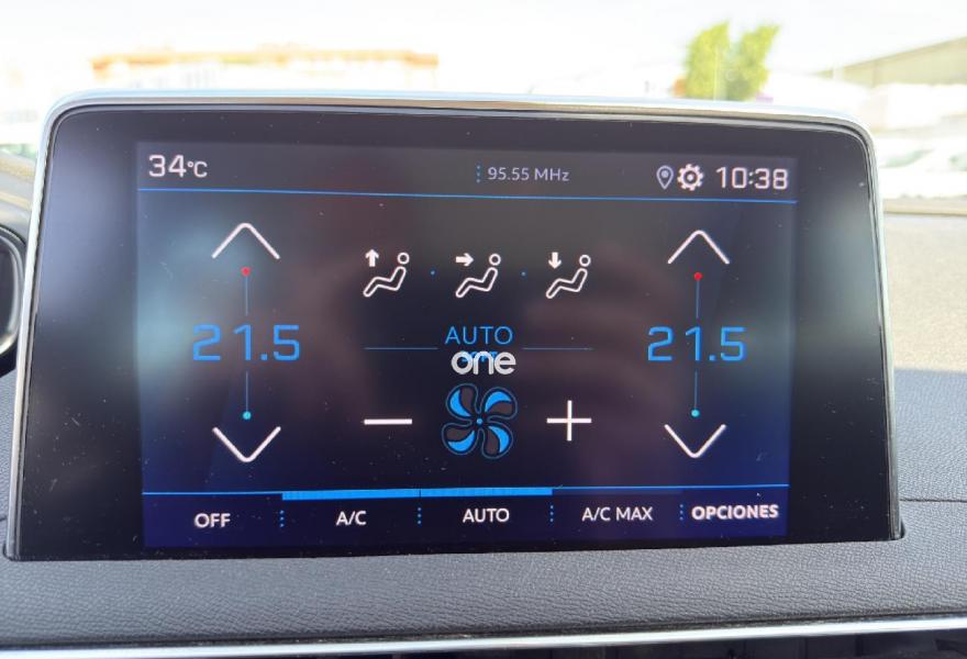 PEUGEOT 5008 2022