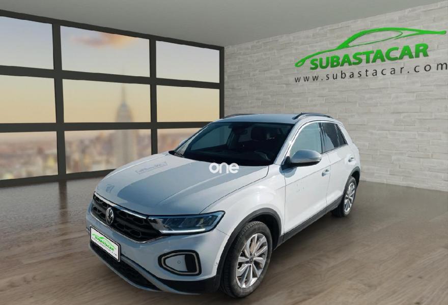 VOLKSWAGEN T-Roc 2023