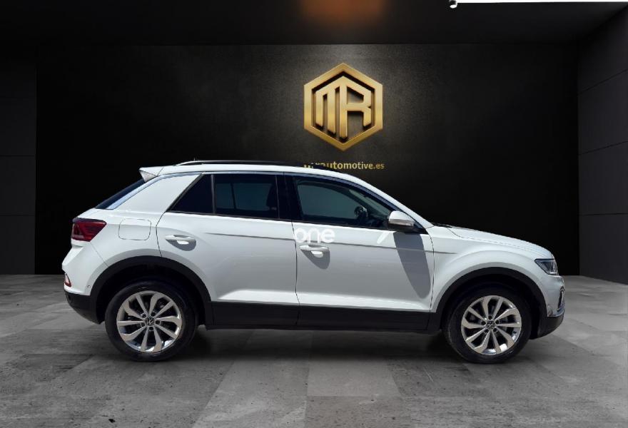 VOLKSWAGEN T-Roc 2023