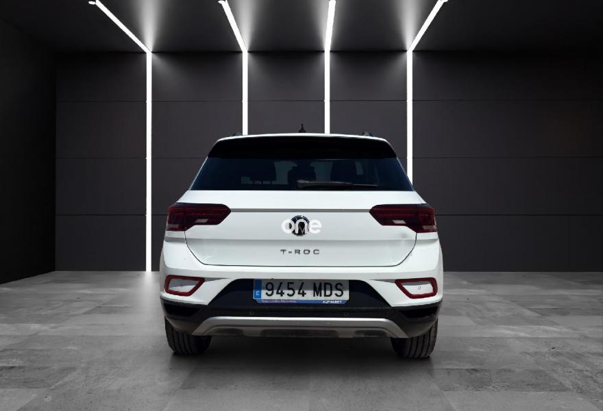 VOLKSWAGEN T-Roc 2023