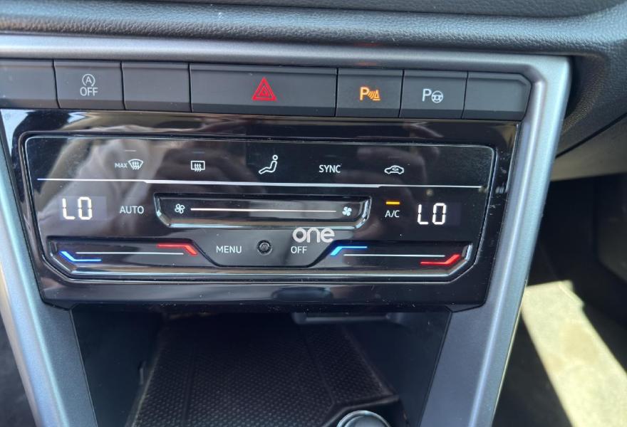 VOLKSWAGEN T-Roc 2023