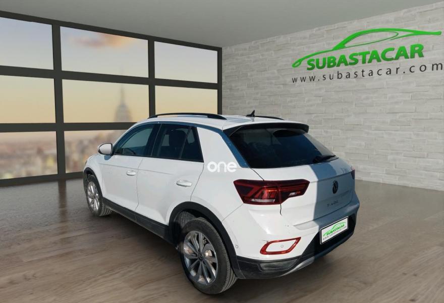VOLKSWAGEN T-Roc 2023