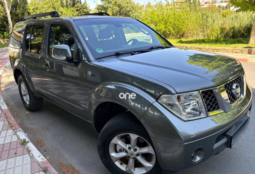 NISSAN Pathfinder 2009