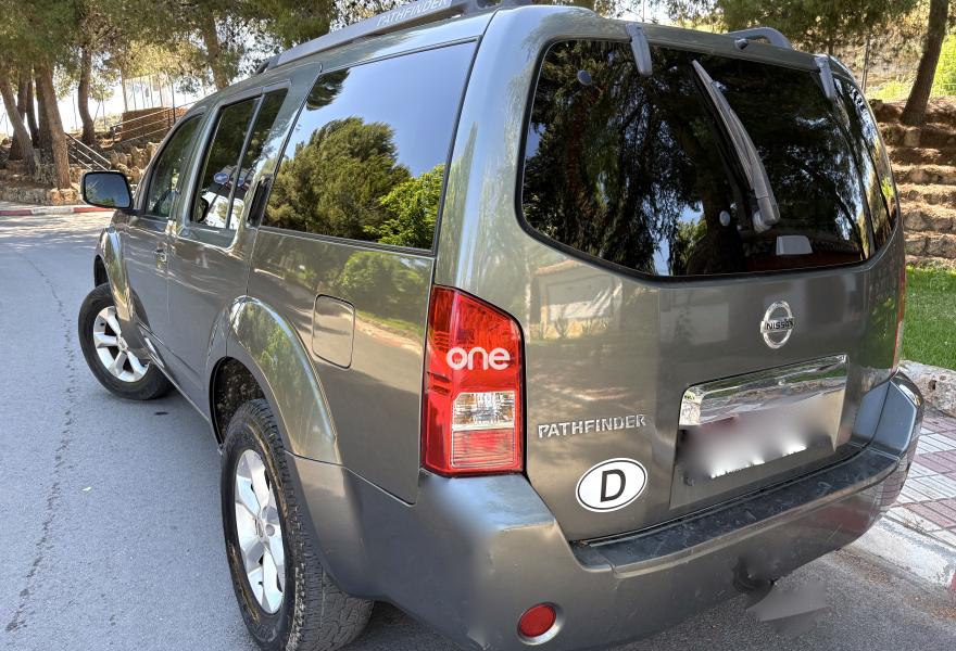 NISSAN Pathfinder 2009