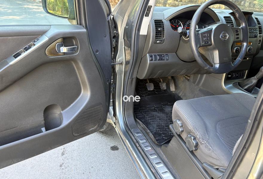 NISSAN Pathfinder 2009