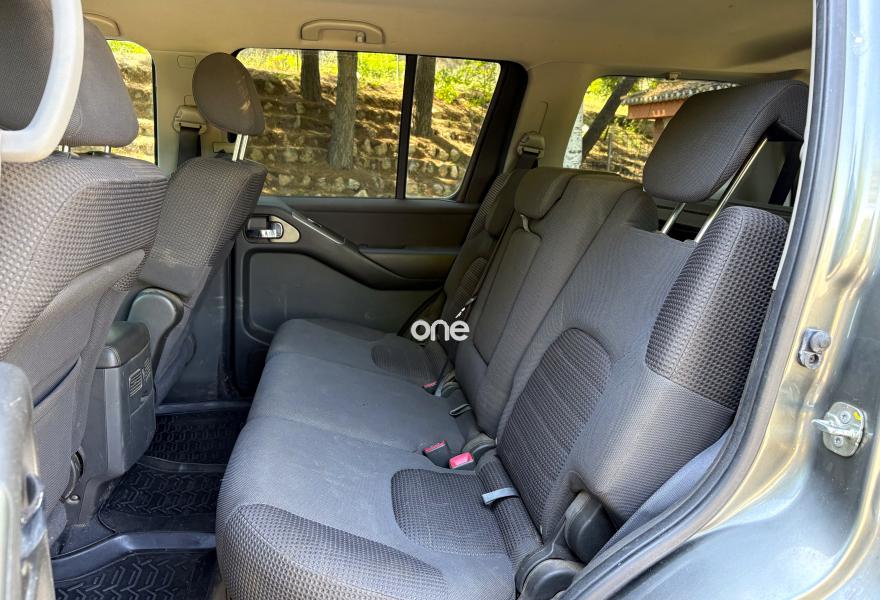 NISSAN Pathfinder 2009