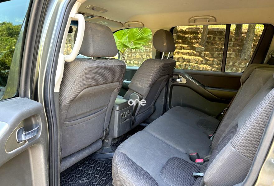 NISSAN Pathfinder 2009