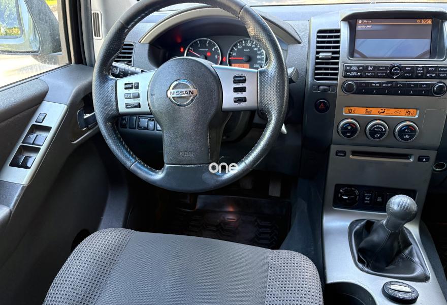 NISSAN Pathfinder 2009