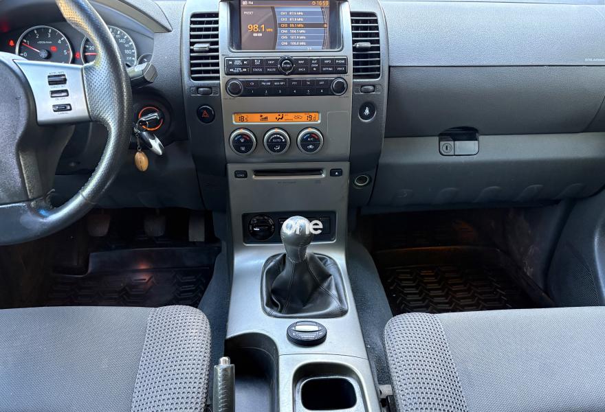 NISSAN Pathfinder 2009