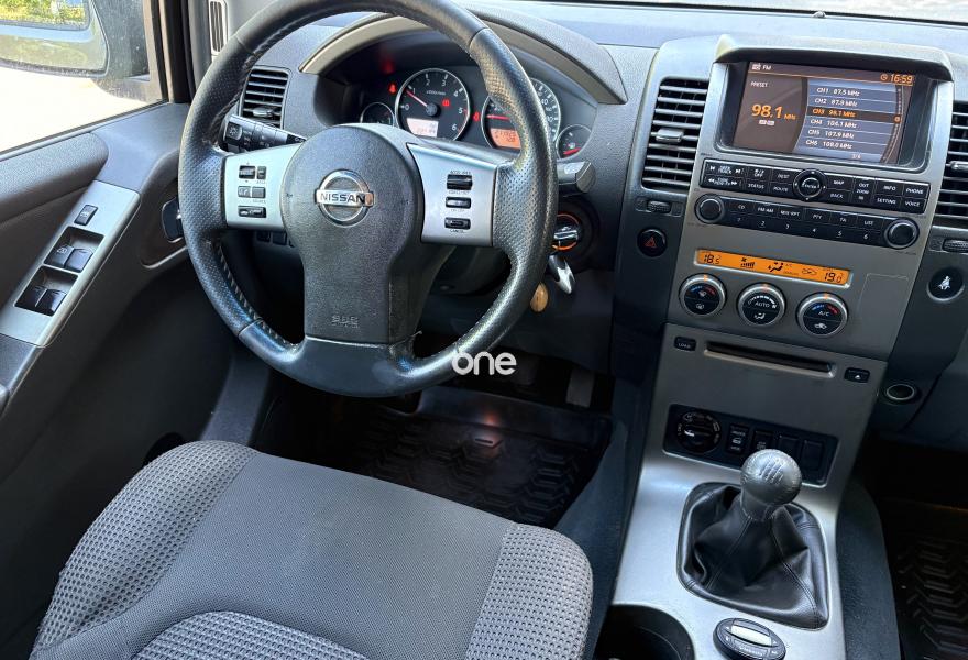 NISSAN Pathfinder 2009