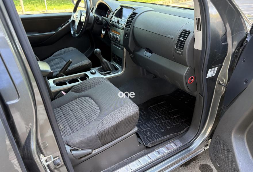 NISSAN Pathfinder 2009