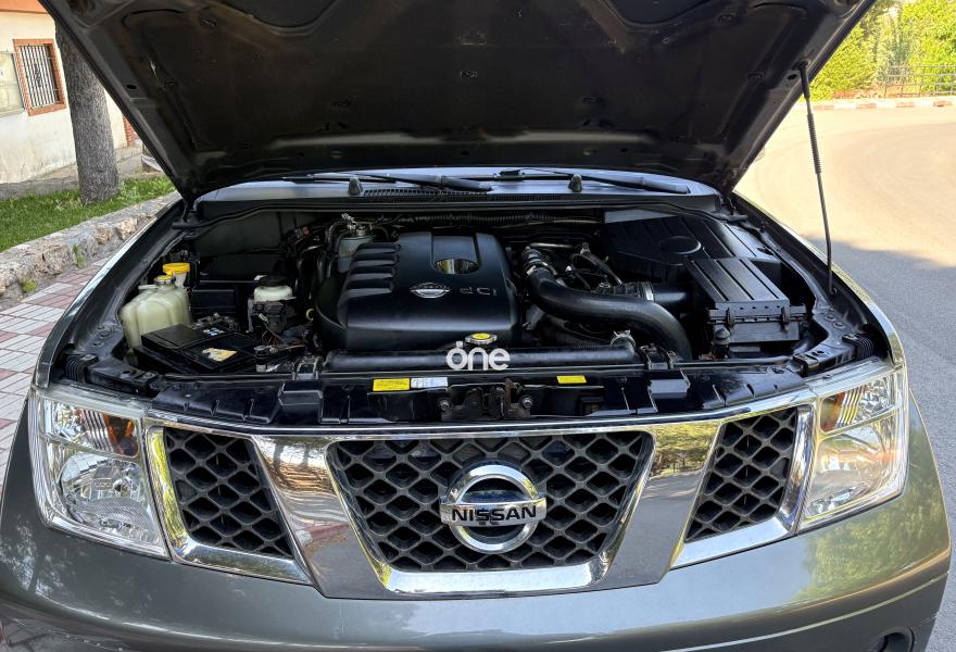 NISSAN Pathfinder 2009