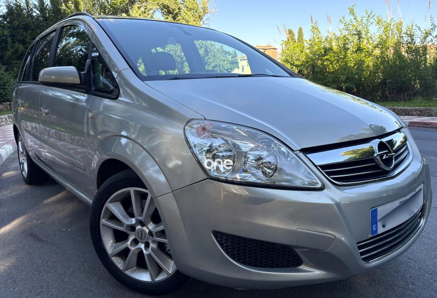 OPEL Zafira 2009