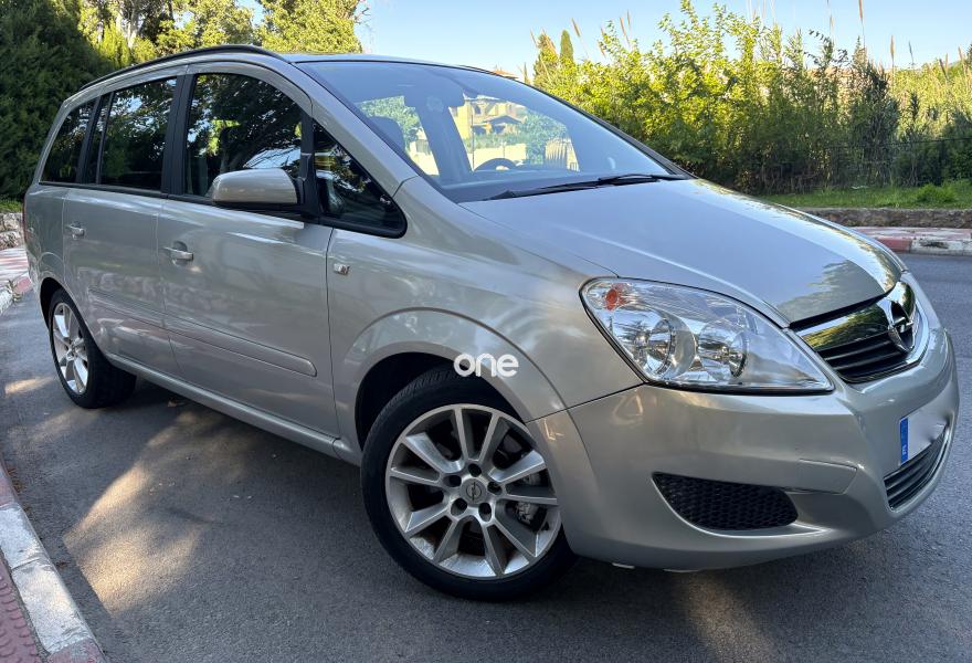 OPEL Zafira 2009