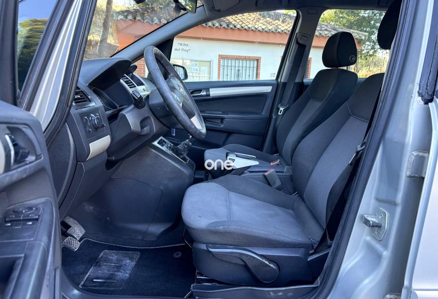 OPEL Zafira 2009