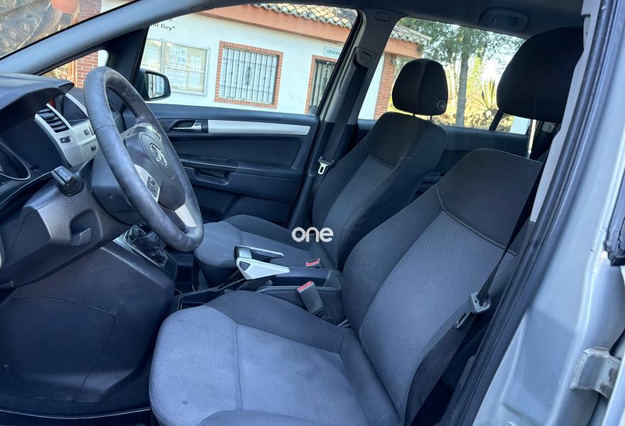 OPEL Zafira 2009