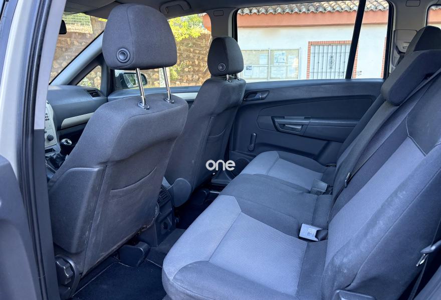 OPEL Zafira 2009