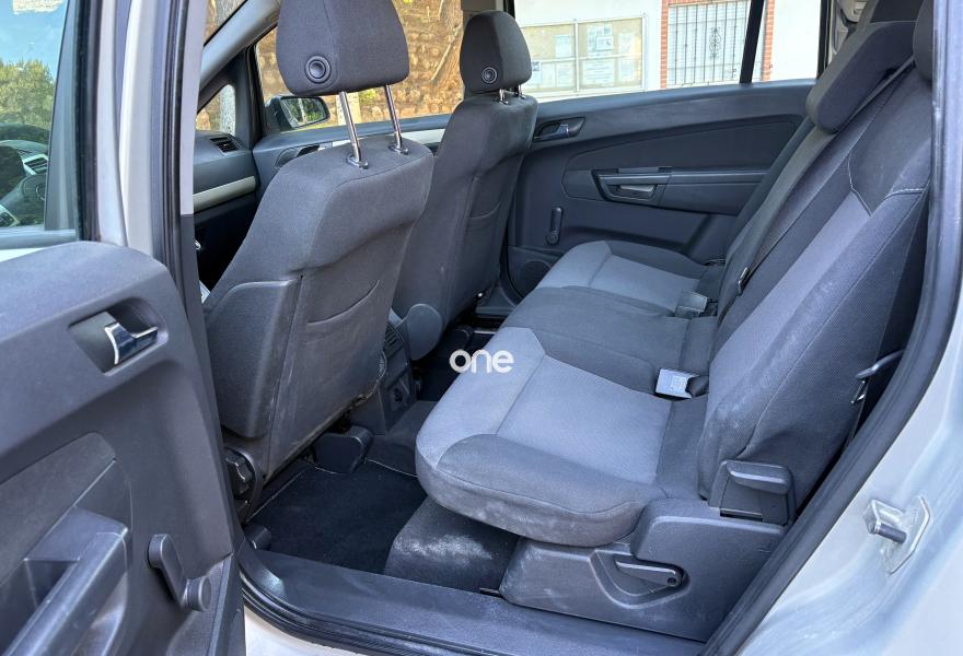 OPEL Zafira 2009