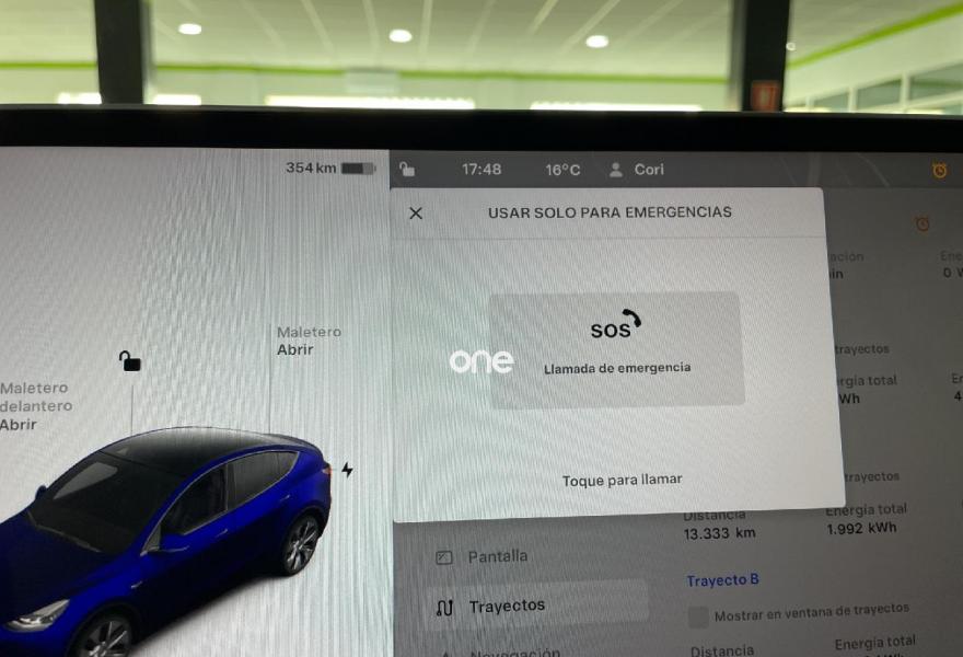 TESLA Model Y 2024
