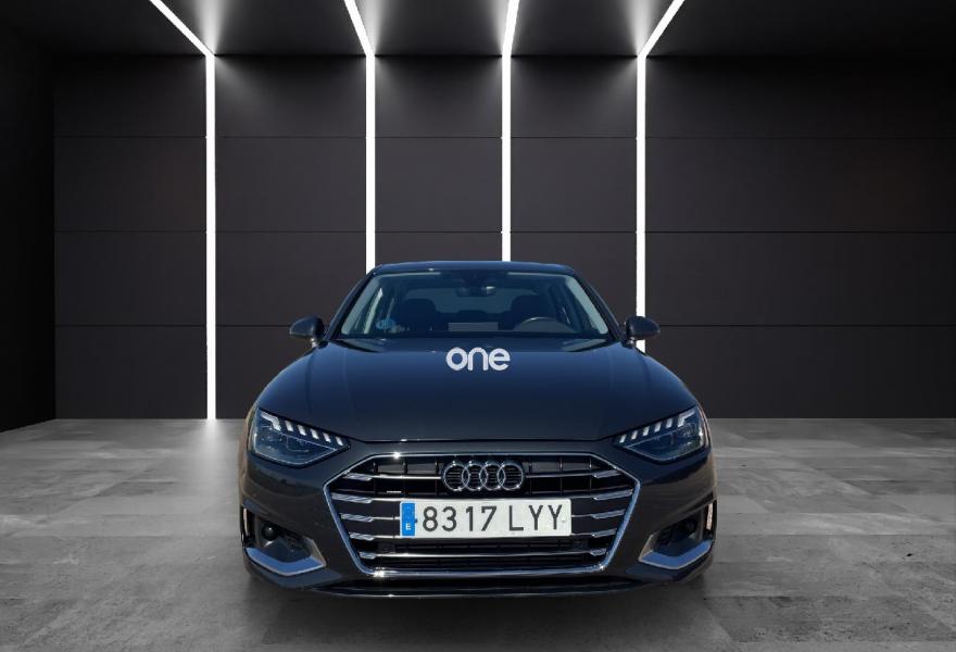 AUDI A4 2022