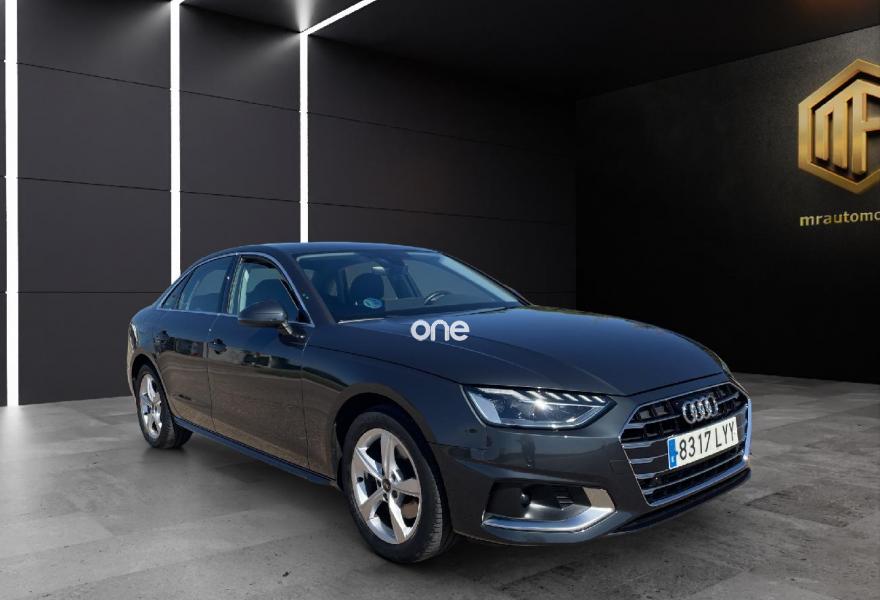 AUDI A4 2022