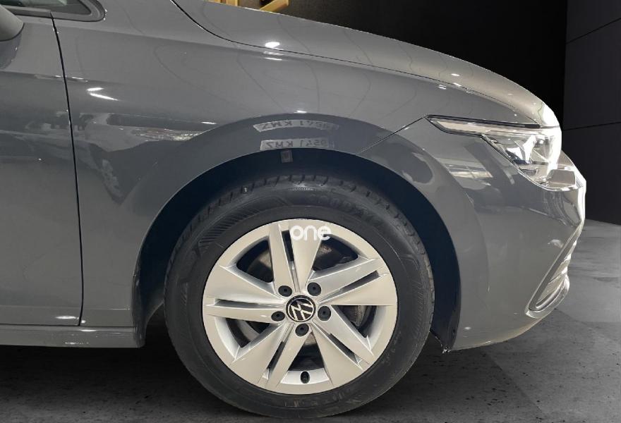 VOLKSWAGEN Golf 2021