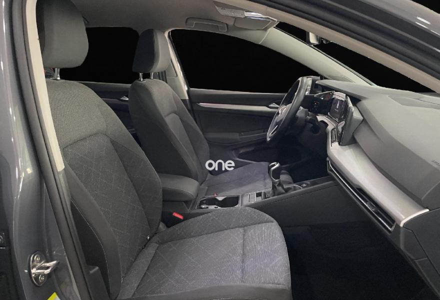 VOLKSWAGEN Golf 2021