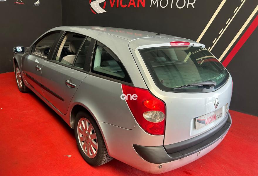 RENAULT Laguna 2003
